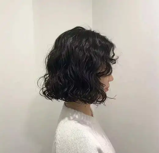 短发水波纹护理也