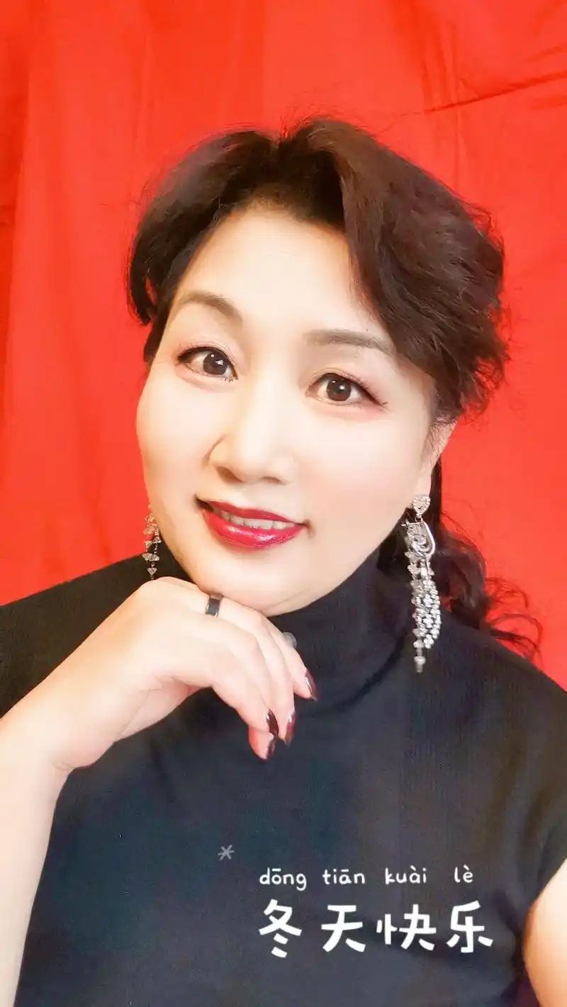 女人最美的样子,是面对琐碎的生活 依然有纯真的笑容,生活百般 - 抖音