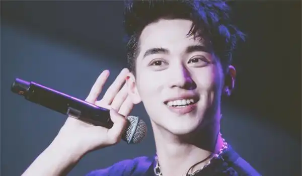 娱乐圈中姓许的5位男明星许嵩上榜有没有你最喜欢的他