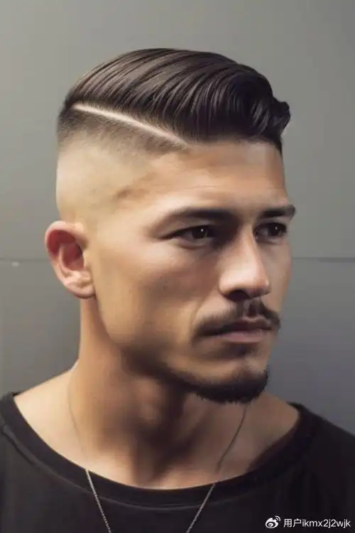 对于不同脸型的男士来说,三面光男发也具有很好的修饰作用.