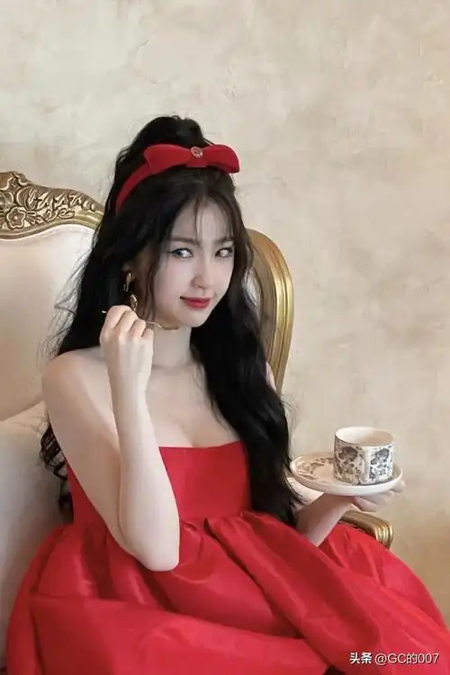 明星图片虞书欣