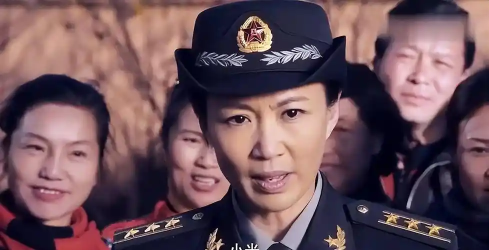 《麻辣女兵》的剧组向她发出了邀请,听说能体验军旅生活,她便直接答应