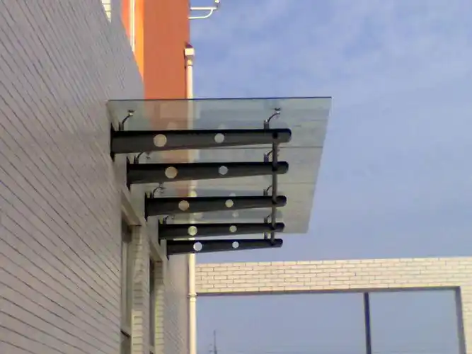 钢结构玻璃雨棚 钢结构玻璃雨棚价格特色货源