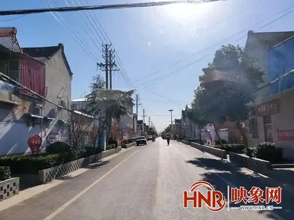 获嘉县亢村镇凝聚党员力量掀起人居环境整治热潮