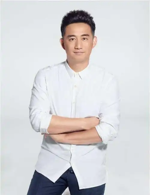 黄磊| 做木心先生最安静的邻居