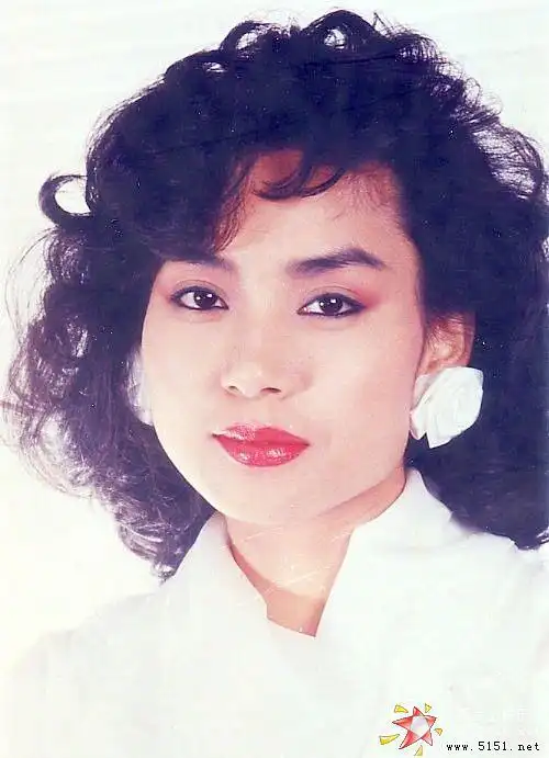 邝美云 cally kwong的图片