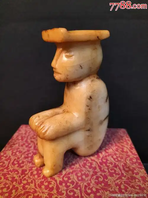 人物形象玉蹲高古老玉来源广西红水河出水打捞骆越文化