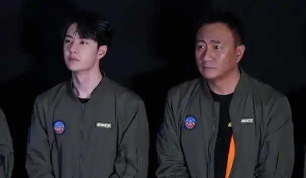 于适捆绑王一博营销疑似发通稿称是他的代餐引发双方粉丝互撕