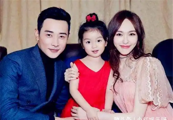 看他的全家福就懂,好担心下一代_唐嫣_遗传_电视剧