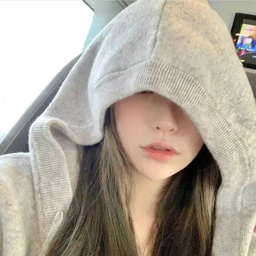 漂亮小姐姐自拍头像