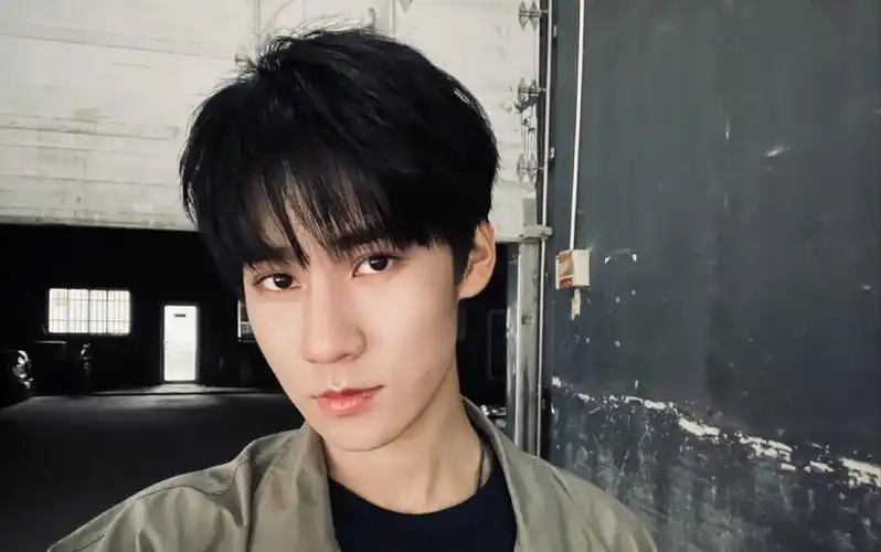 【张真源】一定要看张哥的照片有没有live!张哥太帅了!