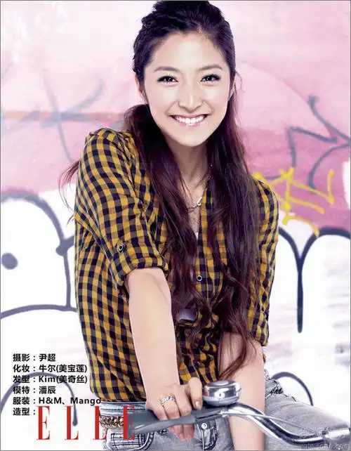 2009快乐女声电子专辑5期封面造型欣赏(4)