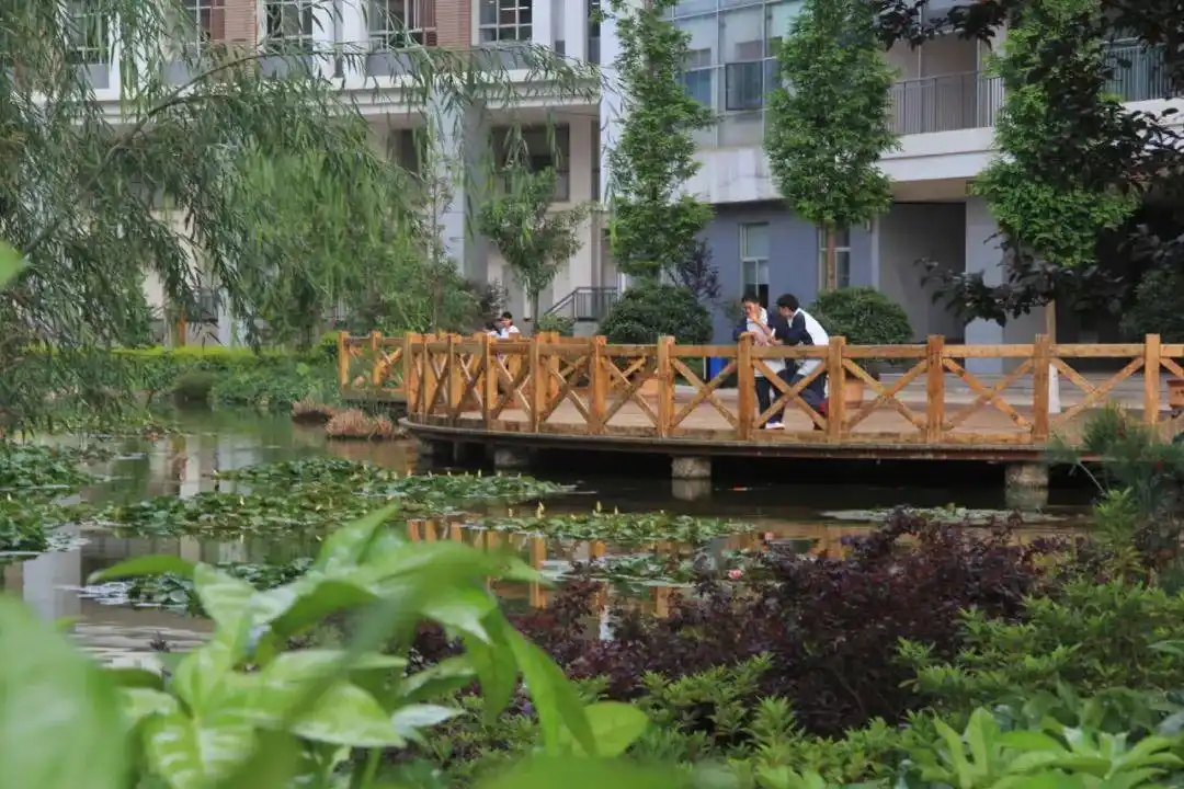 邀请丨昆十中过百岁生日啦邀你网见十中云贺盛典