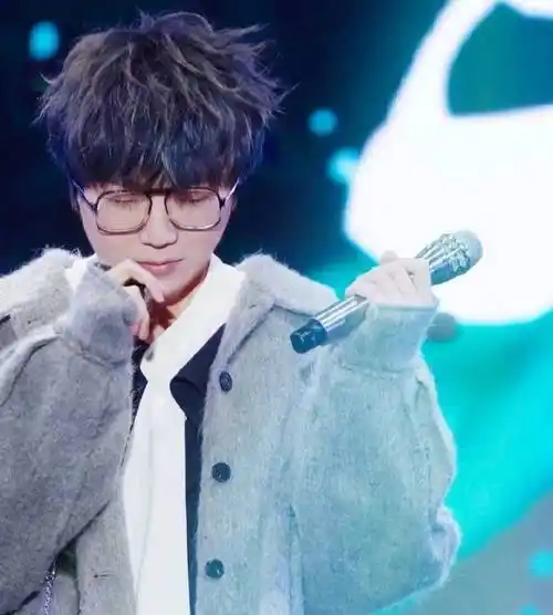 毛不易采访鬼才,被问成为公司第一股东后怎么办?