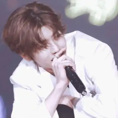 蔡徐坤头像/dt安语筠