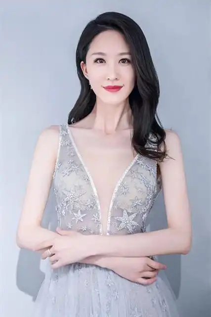 张雯作品介绍_张雯演过的电视剧和电影/抖音/图片/身高/年龄 - 艺搜网