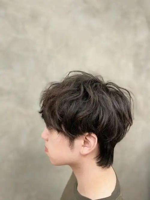 墨尔本理发日本发型男生烫发凌乱发