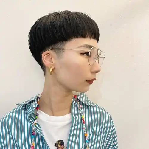 推边女士短发很清爽,剪完大不一样|脸型|圆脸|方脸|发型师_网易订阅