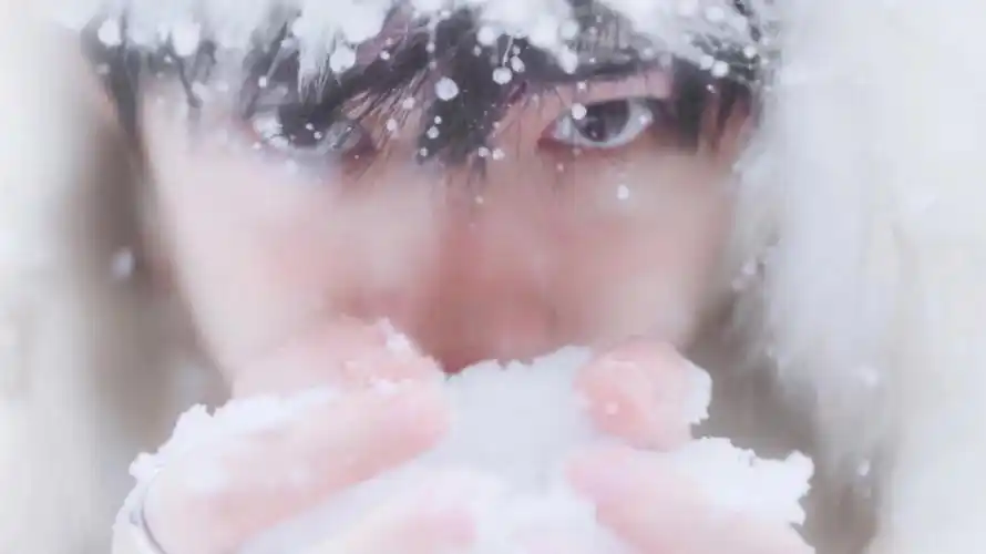 再来一波千玺的美照9999#易烊千玺壁纸  #宝藏男孩易烊千玺  #易