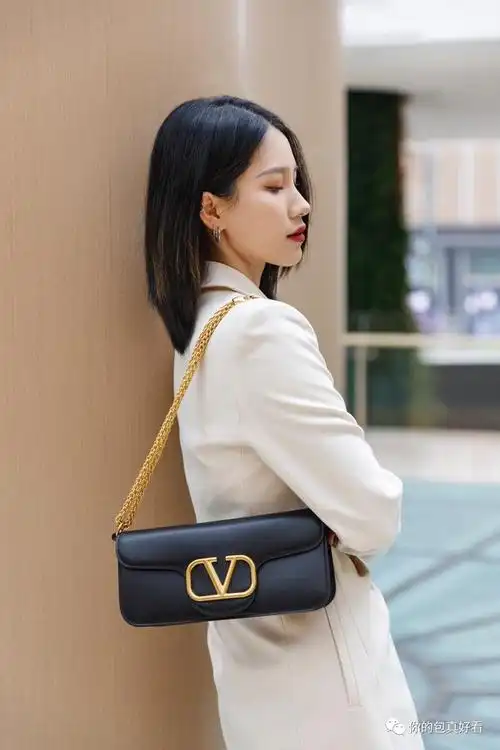 这只包半个娱乐圈的女明星都在背年度爆款已提前预定