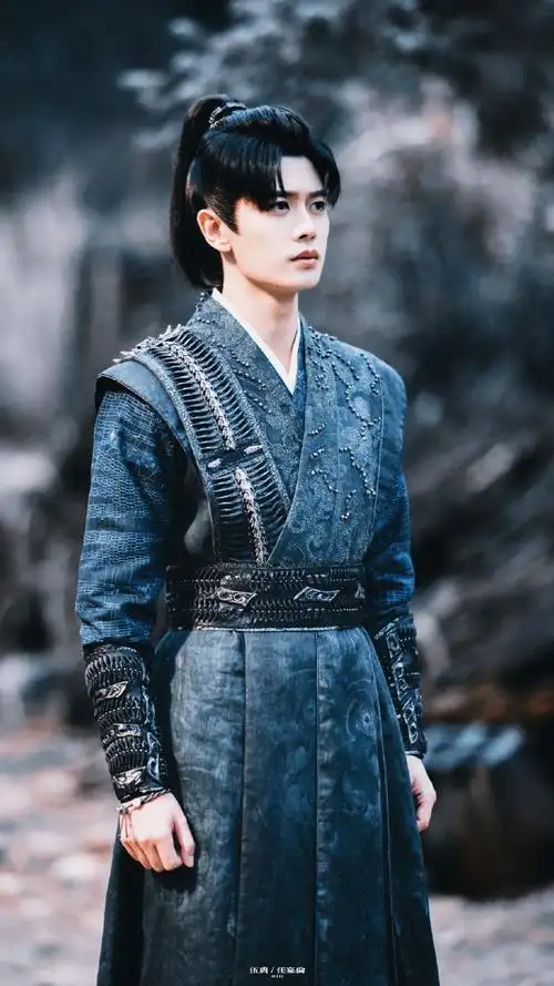 任嘉伦烈焰#|#任嘉伦伍赓#    烈焰 | 伍赓 | 剧照调修 | 壁纸