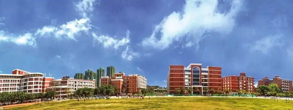 校园开放日活力多彩的泉州第十一中学欢迎你们的到来