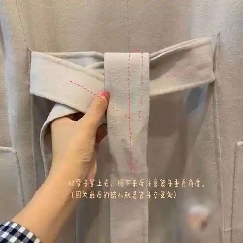 图解教你最好看最简单的大衣蝴蝶结打结方式!