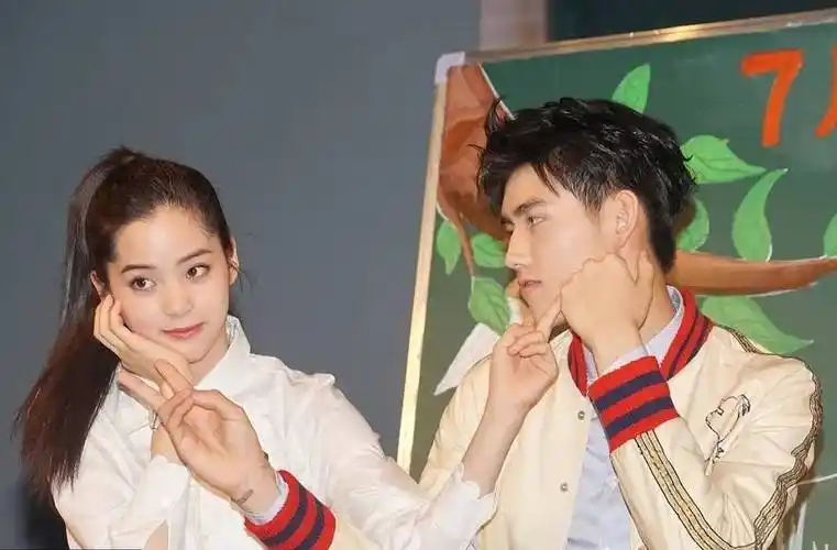 茶气的欧阳娜娜,终究是"营销"成了全网最讨厌的样子_演技_陈伟霆_表演