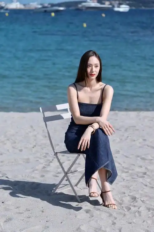 郑秀晶超话#郑秀晶##krystal郑秀晶##郑秀晶player#完美的身材加上