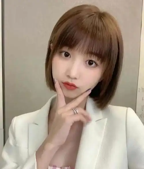 (2021最火短发减龄发型20岁) - 冷求网