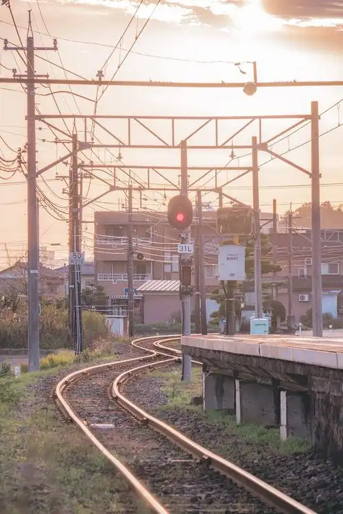 求日系街景的手机背景图