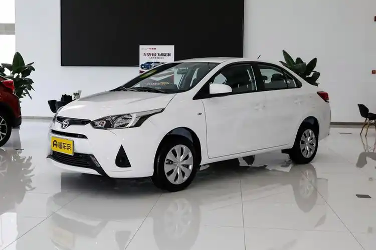 yaris l 致享 (丰田 小型车)