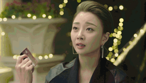 林睿怀疑自己被小三#《正青春》殷桃饰演的林睿发