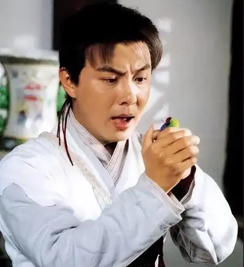 回顾《少年张三丰》演员现状,有人塌房,有人改国籍成外国人