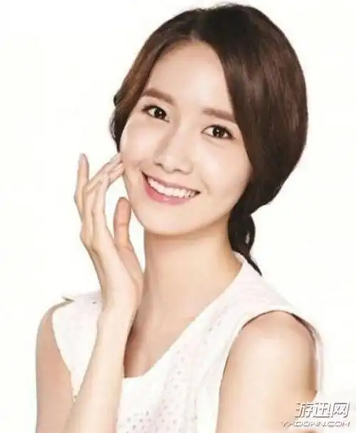 12位韩国女明星证件照曝光颜值高果然拍什么都好看8