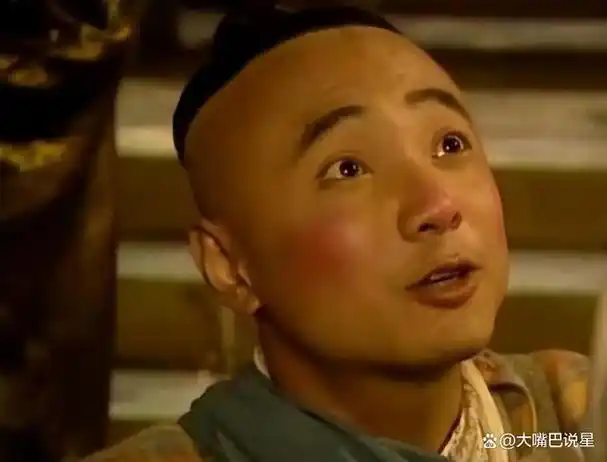 18岁岳云鹏忍了,18岁沈腾也忍了,看到18有头发的徐峥真忍不了