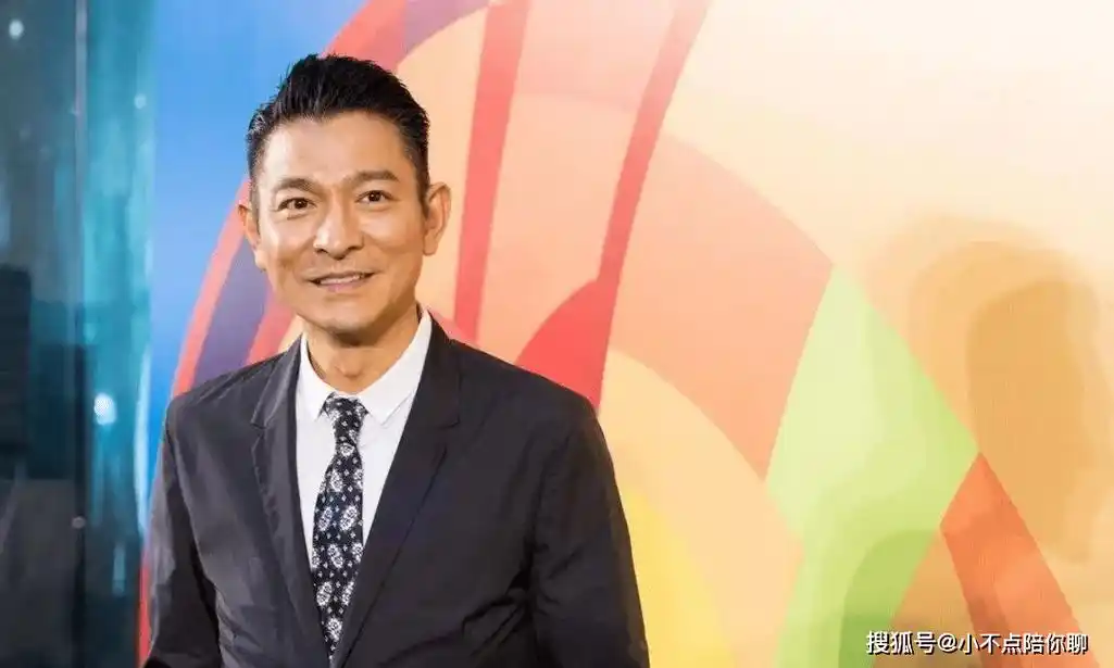 60岁刘德华晒一日三餐,网友:太狠了,难怪看起来像年轻小伙子_自律