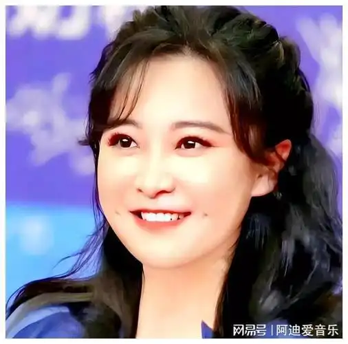 贾玲因减肥啃老10年