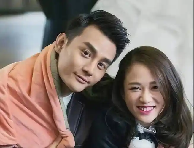 王凯:父亲去世1个月后,他的肺查出阴影,今40岁不结婚也不想红_工作_中