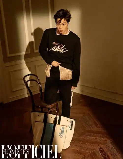 exo金钟仁时尚画报公开 走运动复古范儿魅力十足【组图】