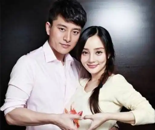 贾乃亮被爆新恋情?网友送祝福,李小璐直播被骂哭_生活_女朋友_关系