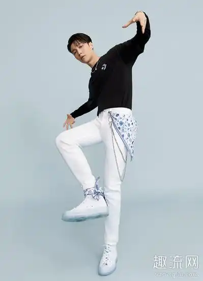 潮牌资讯张艺兴作为匡威的代言人,去年发售的张艺兴匡威联名同款还是