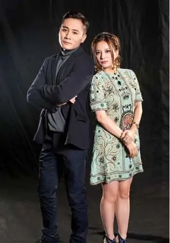 中国达人秀赵薇刘烨情歌对唱《因为爱情》