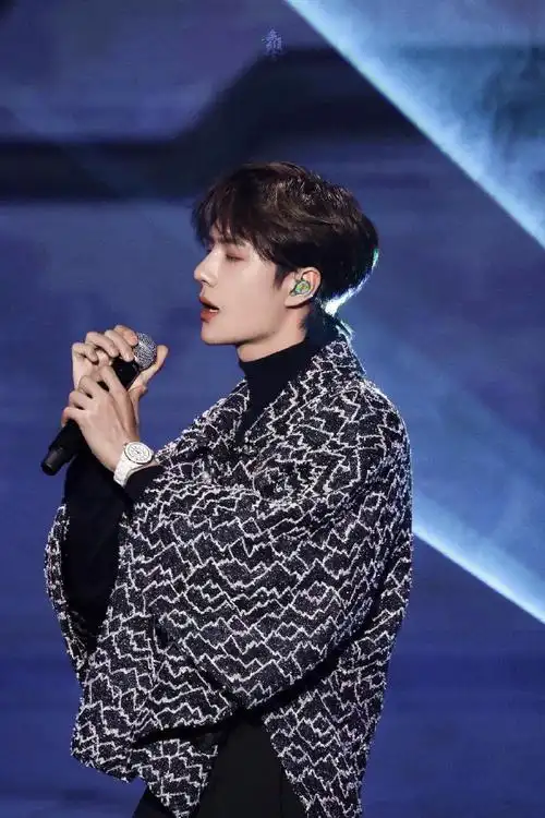 星光大赏第三波嘉宾名单##王一博星光大赏