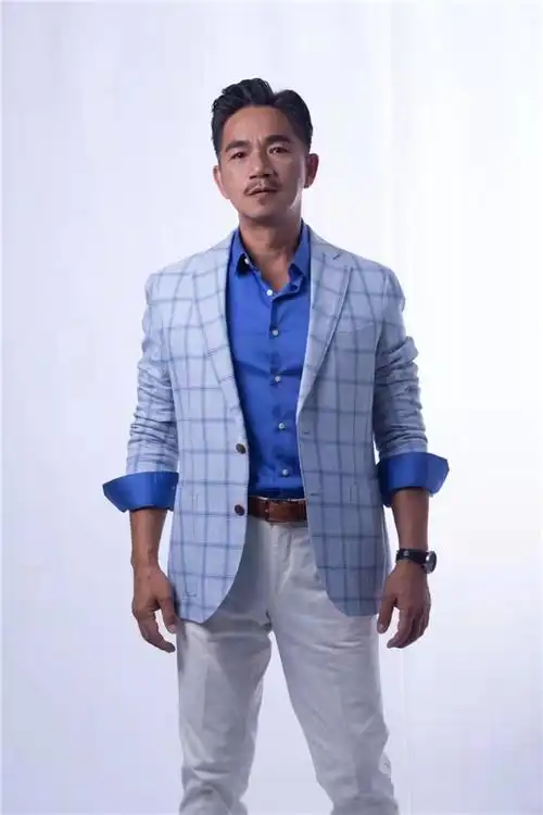 演员骆达华签约海惟传媒 开启事业新版图_tom娱乐