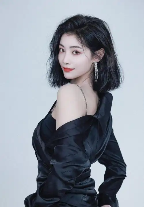 许佳琪黑琪本琪