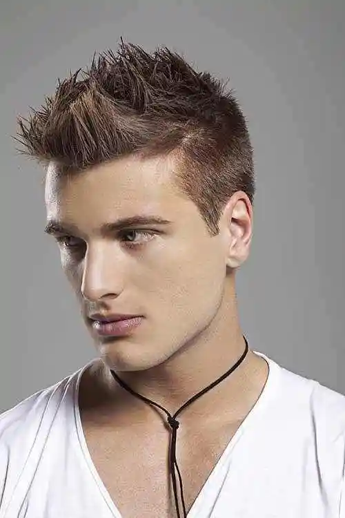 20款男士刺头发型,看看哪款发型在女生眼中最帅气有型