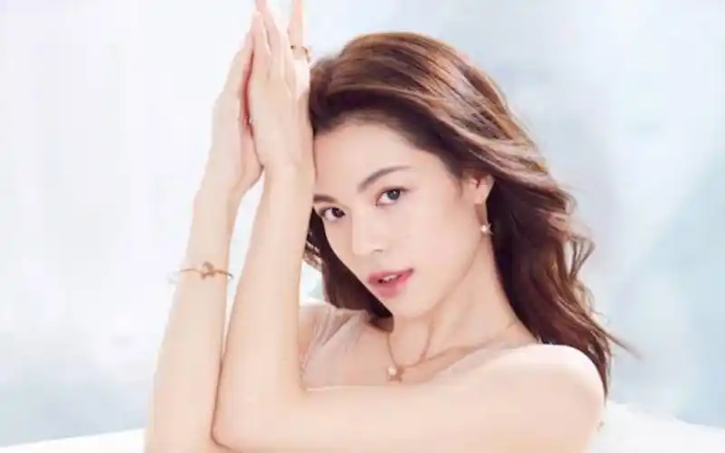 女演员牛仔裤系列——钟楚曦