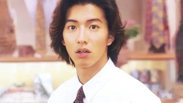 前方帅爆!木村拓哉演绎最帅男店员