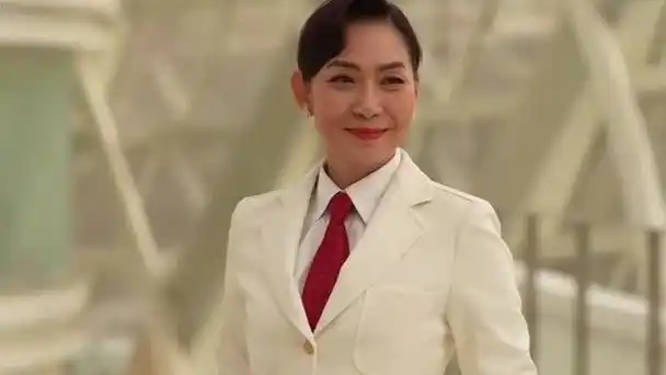 接受访问主动要求打领带,邝美云:细节能够让我们进步_凤凰网视频_凤凰